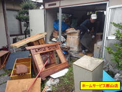 生前整理の作業風景