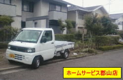 軽トラックで作業